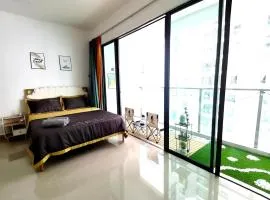 TypeB-5 Bedroom-10pax-MITEC-IOIcity-C180-UPM-UKM