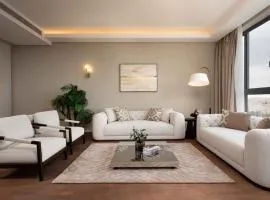 Aeon Towers Boutique Apartments by BirdNest