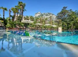 Parc Hotel Flora S