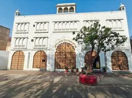 HOTEL TOURIST REST HOUSE Agra