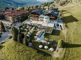 Sonnhof Alpendorf - an adults only place – hotel w mieście Sankt Johann im Pongau