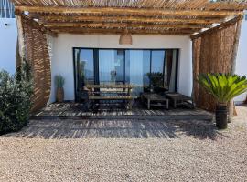 T2 standing 50m2, vue mer, ubytování v soukromí v destinaci Albitreccia