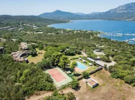 Caletta Nest 38