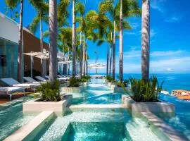 PIER 57 - 710 Fabulous & Luxurious 2 BR Penthouse