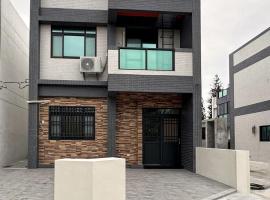 Moyin Bay Homestay, hostel σε Hsing-wen