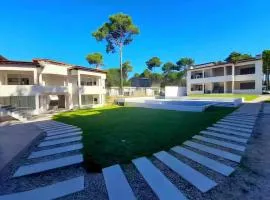 Complejo en el bosque