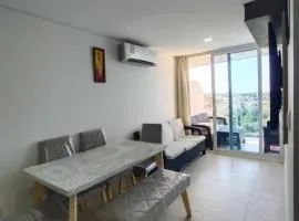 Apto Vista Mar 2 cuadras Playa, Jaccuzi BBQ Wifi Parqueadero y Ascensor 7 Piso