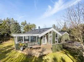 Gorgeous Home In Ålbæk With Wifi