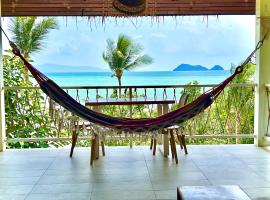 Stunning Boho Chic Beach Bungalow, bungalow in Ko Kong Nui