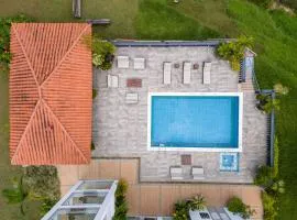 Luxury Coffee Estate con Desayuno