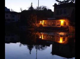 Aurora al Lago, hotel v destinaci Canzolino