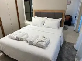 POST VIEW Center Luxury Apartments 1