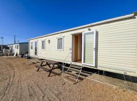 6 Berth Dog Friendly Caravan In Hunstanton In Norfolk Ref 13014L، فندق في هونستنتون