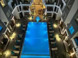 Studio Imperial resort pool view