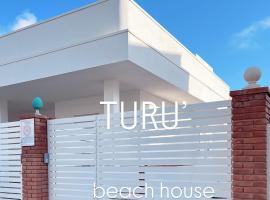 Turu' - beach house, hotel v destinaci Scoglitti