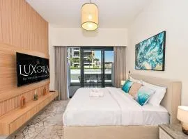 Charming Studio Retreat with a Private Balcony, Just 10 Minutes from the Heart of the City