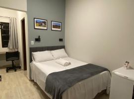 São Hostel، فندق في ساو روكي