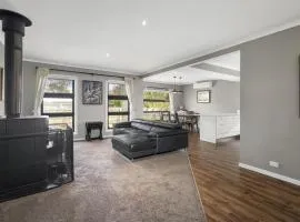 Balnarring Beach Haven - peaceful retreat, walk to beach