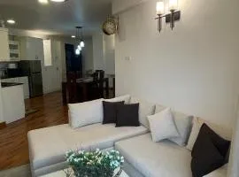 THE WIND LILY - Lake View Luxury Apartment