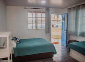 La Posada del Buzo, hotel sa Colón