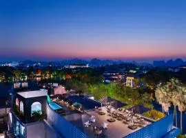 Lijiang Moon Hotel - Guilin East and West Lane Two Rivers and Four Lakes Scenic Area