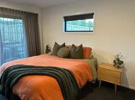 Modern Cosy Guest House