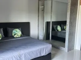 PhuketMadameBuppa