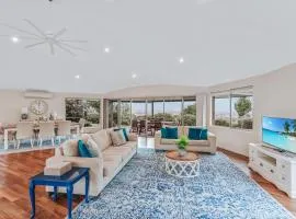 Allambie - Poolside Elegance in Mudgee Countryside