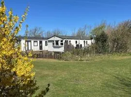 Sehr ruhiges Ferienhäuschen Nr 80 5 Ferienpark de Watersnip Strandnah am Wasser gelegen
