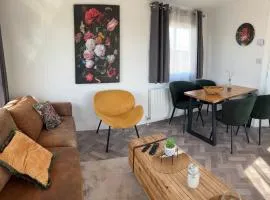Neues Ferienhaus Nr 86 für bis zu 5 Persdirekt am Wattenmeer, hundefreundlich eingezäunt