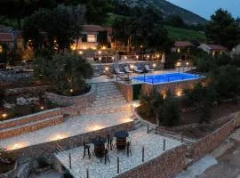 Dingač Village Luxury Resort