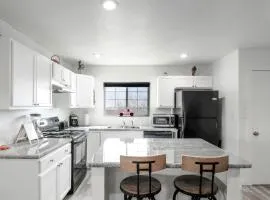 Incredible Cottage Close to Fantastic Hiking Trails Blanding, Utah