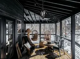 Secluded Cabin in the Woods in Monteagle, Tennessee