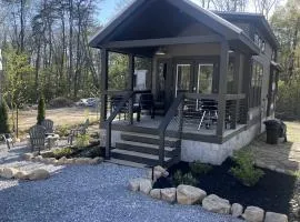 Breathtaking Tiny House Settled Between Trees in Tracy City, Tennessee