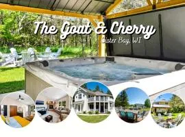 Design Cabin with Jacuzzi and Porch in Sister Bay, Wisconsin