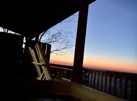 Impressive Wooden Rustic Cabin with Fireplace in Mentone, Alabama