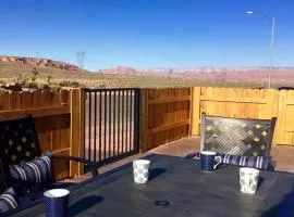 Large Family Retreat in Page, Arizona, Perfect for a Weekend Getaway for Large Groups