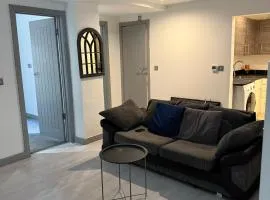 Spacious Apartment in Southend