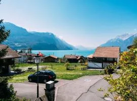 The Timber Apartment in Brienz