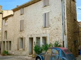 Charmante maison de village dans le Luberon