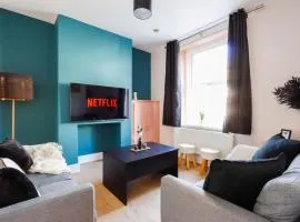 Sanjo Suite by Koya Homes-2-Bed Home-Free Parking