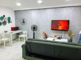 Candid Aura Studio Chic Sliema Basement Apartment