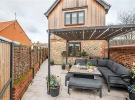 28 Chapel Yard