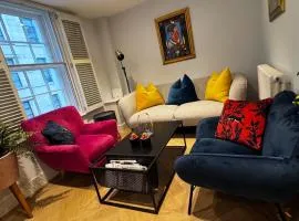 Chic Central London Apart in Soho Mayfair