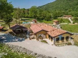 Agriturismo Fattoria Carolina - Friuli Venezia Giulia - Val d'Arzino