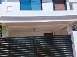Hare Krishna, guest house in Chitrakoot