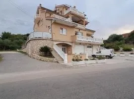 Gordana Apartments