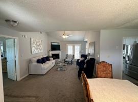 Cozy Stay in Hephzibah, hotel a Hephzibah