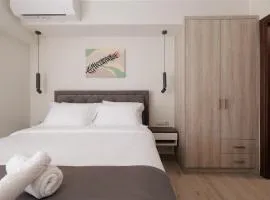 Plaka Studios 2