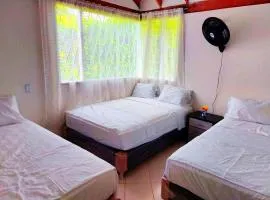 Casa piscina privada Melgar